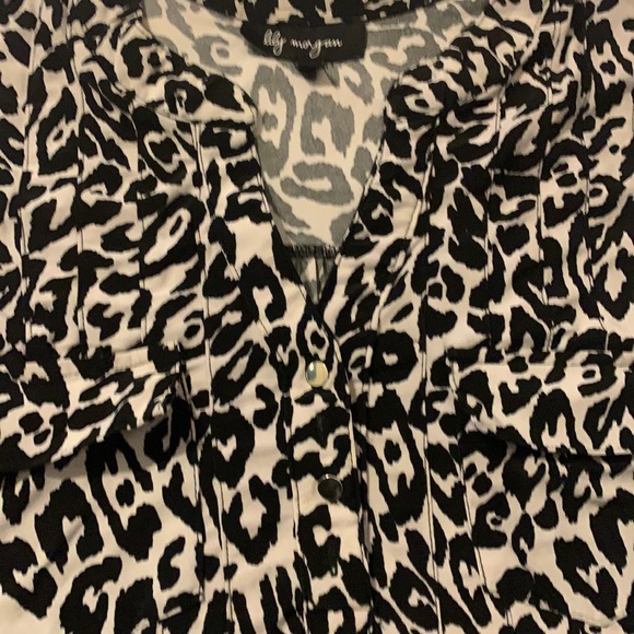 Animal print top - Picture 3 of 3